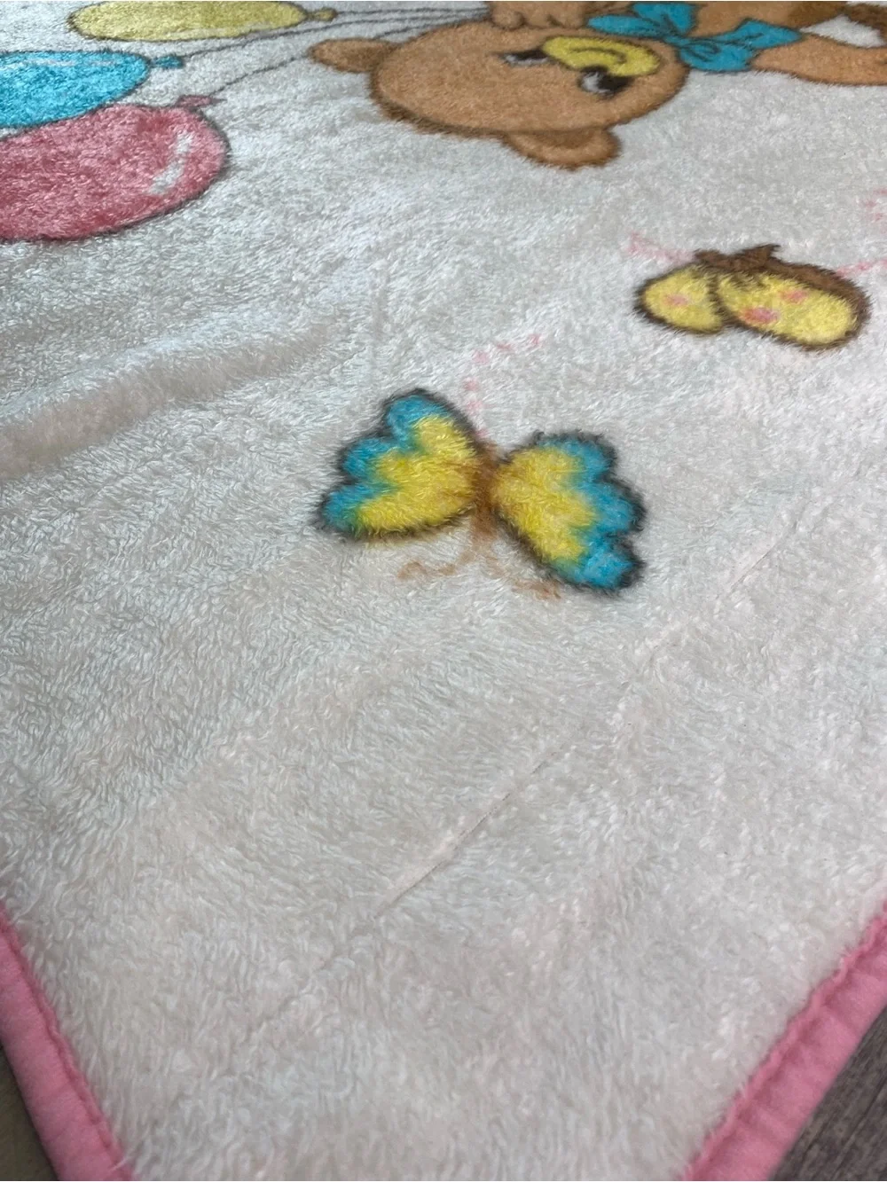 Vintage Baby Blanket Teddy Bear With Balloons Butterflies Plush Throw 54”x43”